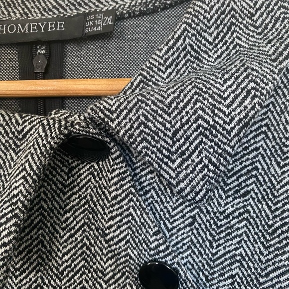 Black & Grey Dress - Picture 3 of 5